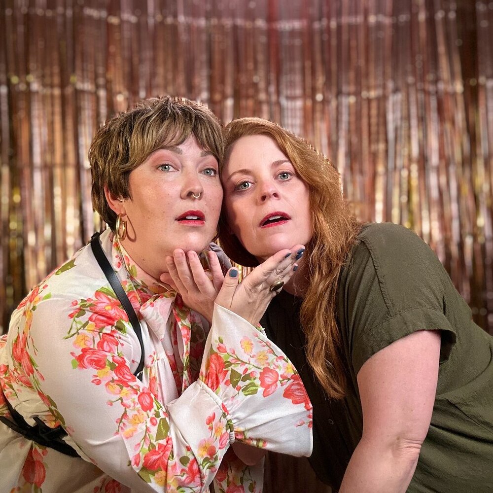 Meet your Poshers, Kelly and Lisa